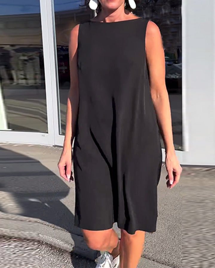 Dara™ | Women’s Sleeveless Solid Color Shift Dress