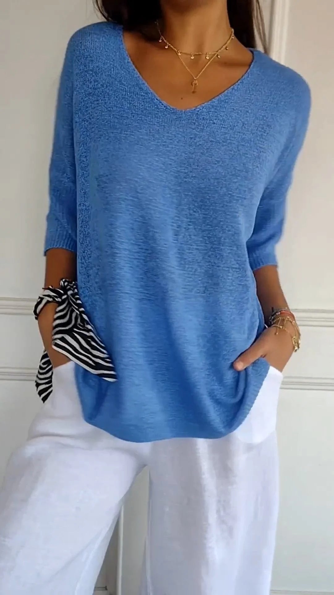 Anna™ | Women’s V-Neck Knit Top