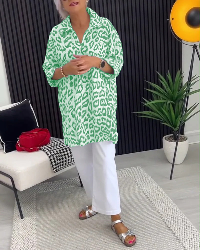 Maya™ | Women’s Blouse with Collar and Leopard Print