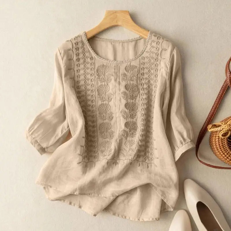 Aurora™ – Embroidered Relaxed Blouse